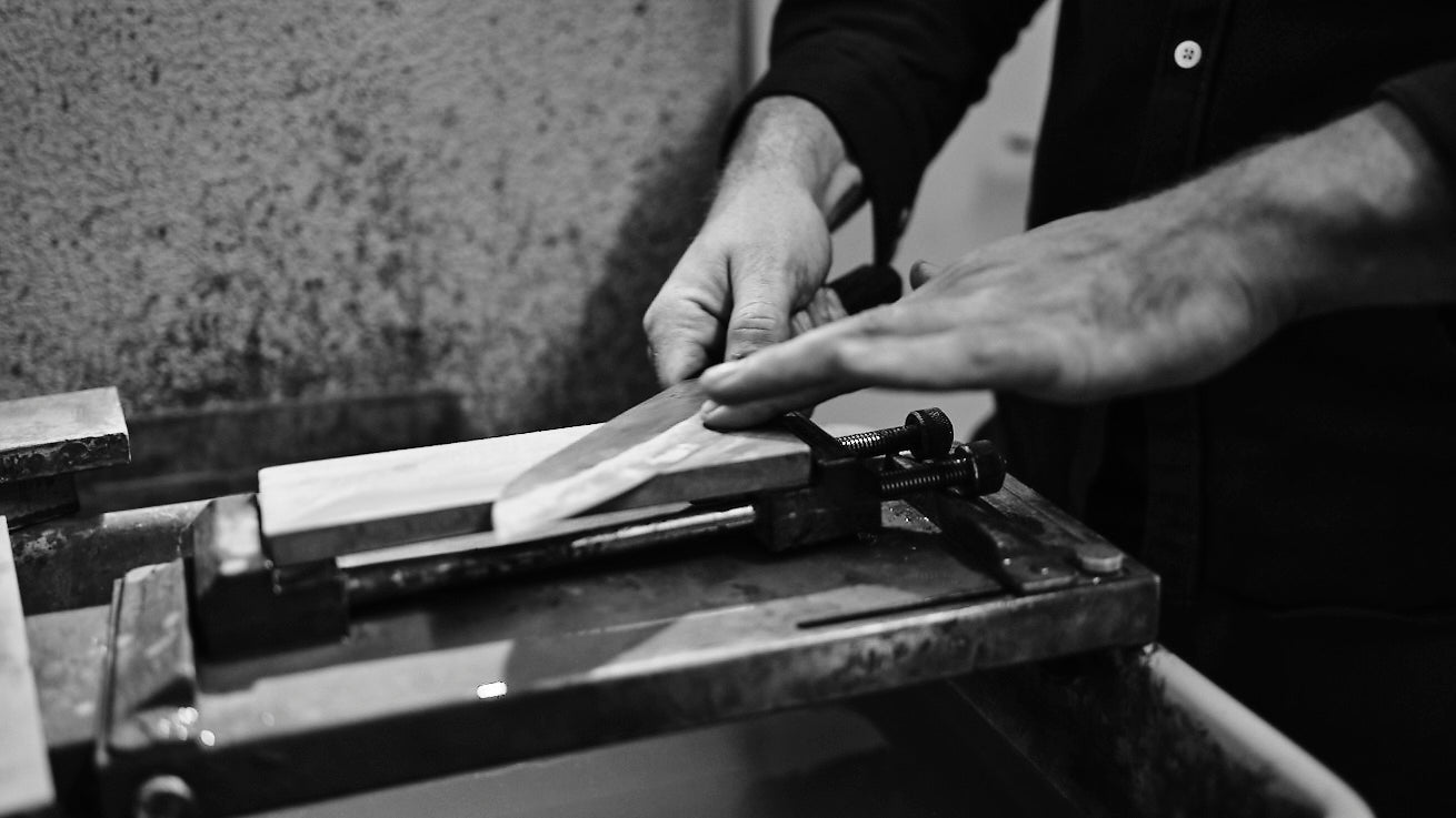 Sharpening equipment