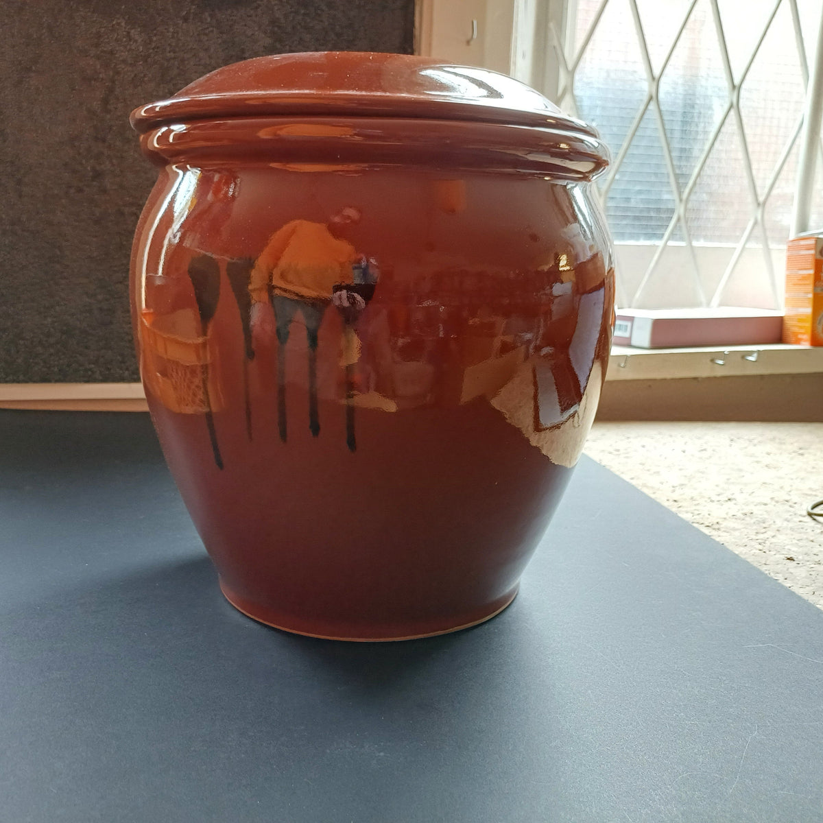 Tare Pot