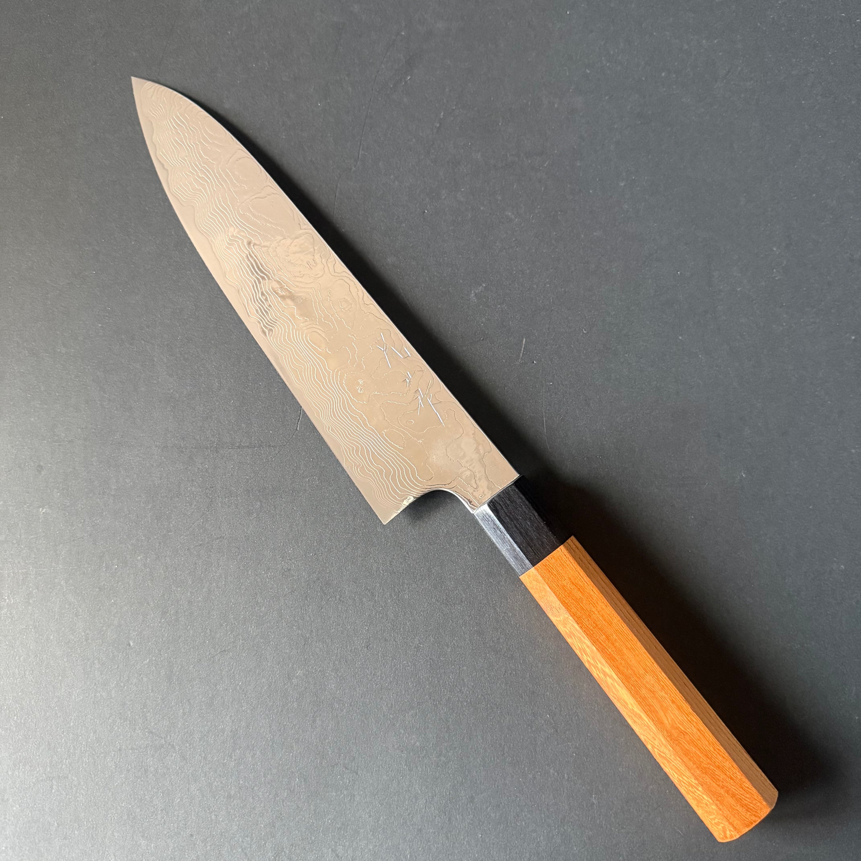 Gyuto knife, VG10 stainless steel, damascus finish - Katayama Yuta