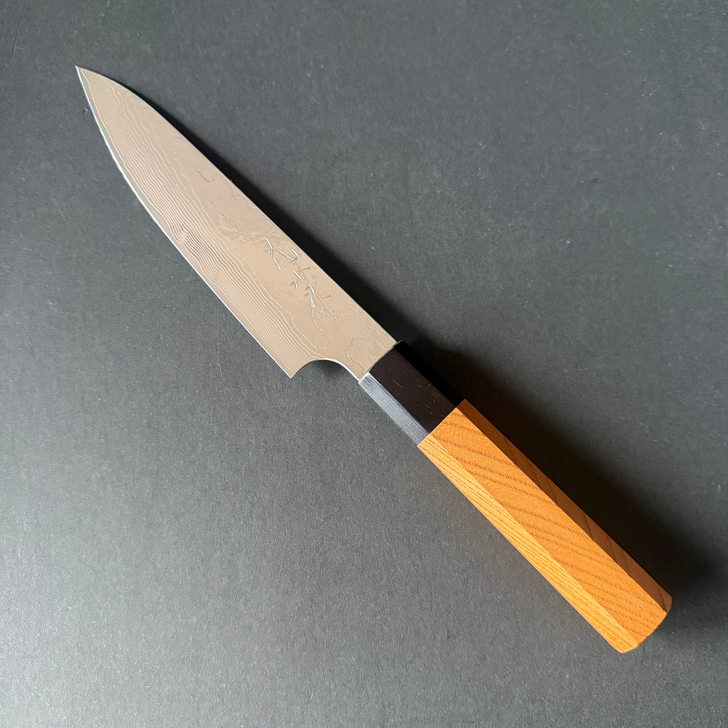 Petty knife, VG10 stainless steel, damascus finish - Katayama Yuta