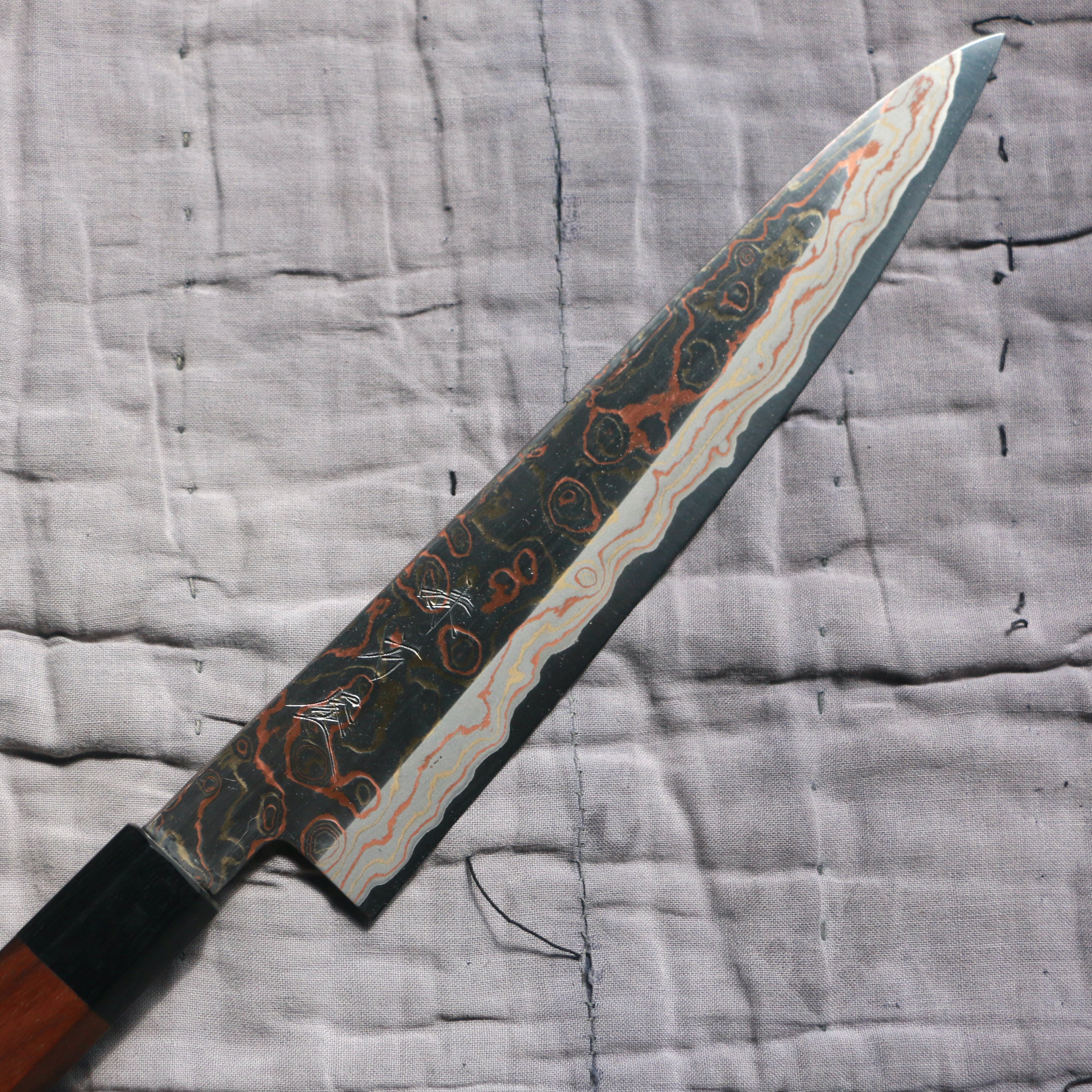 Sujihiki knife, V-Toku Carbon Steel, Stainless Steel clad, Coloured Damascus Finish - Mutsumi Hinoura