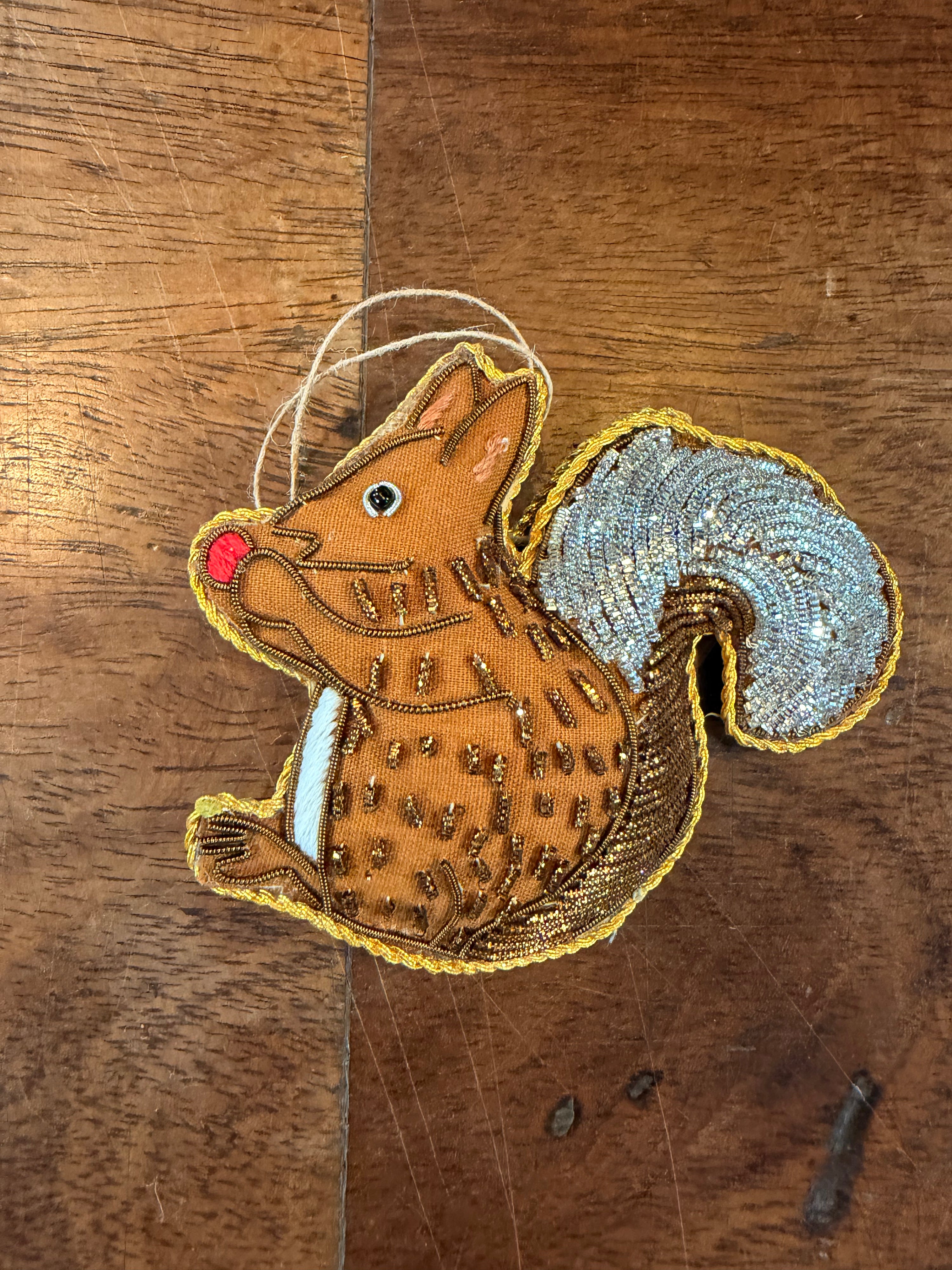 Daisy Snow Embroidered Decorations