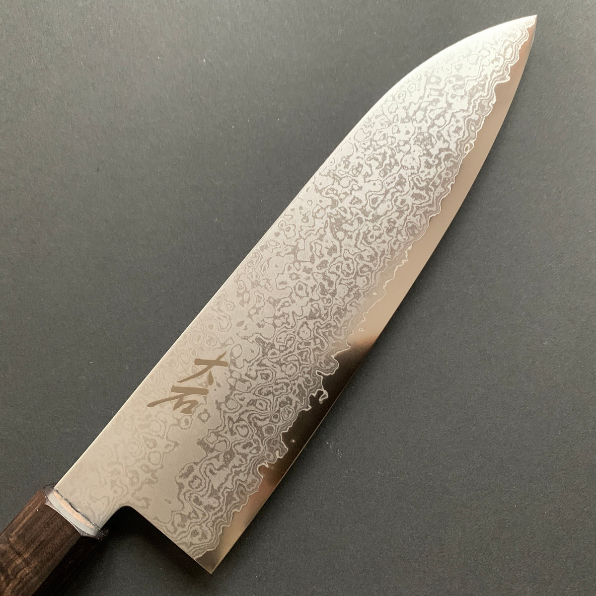 Santoku knife, VG10, damascus finish - Ohishi