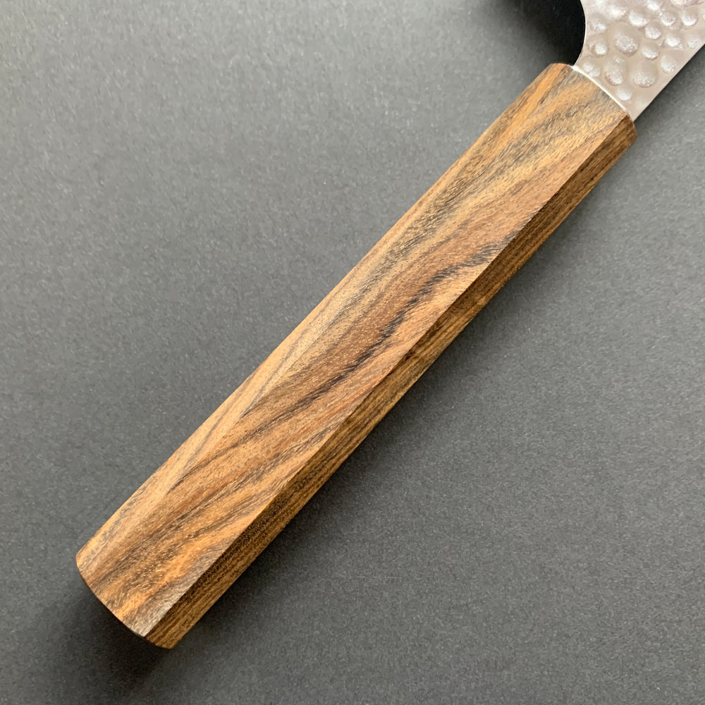 Santoku knife, VG10 Stainless Steel, Tsuchime finish, Hayabusa range - Hatsukokoro