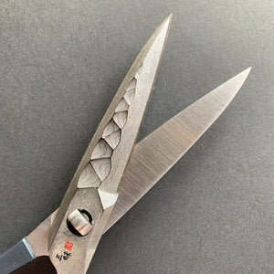 Tactical Kitchen Scissors, VG10 Stainless Steel, Damascus finish - Mcusta Zanmai