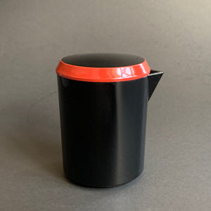 Soy sauce dispenser