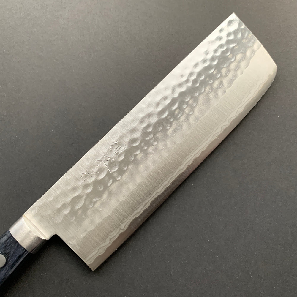 Nakiri knife, VG10, Damascus Tsuchime finish - Masutani