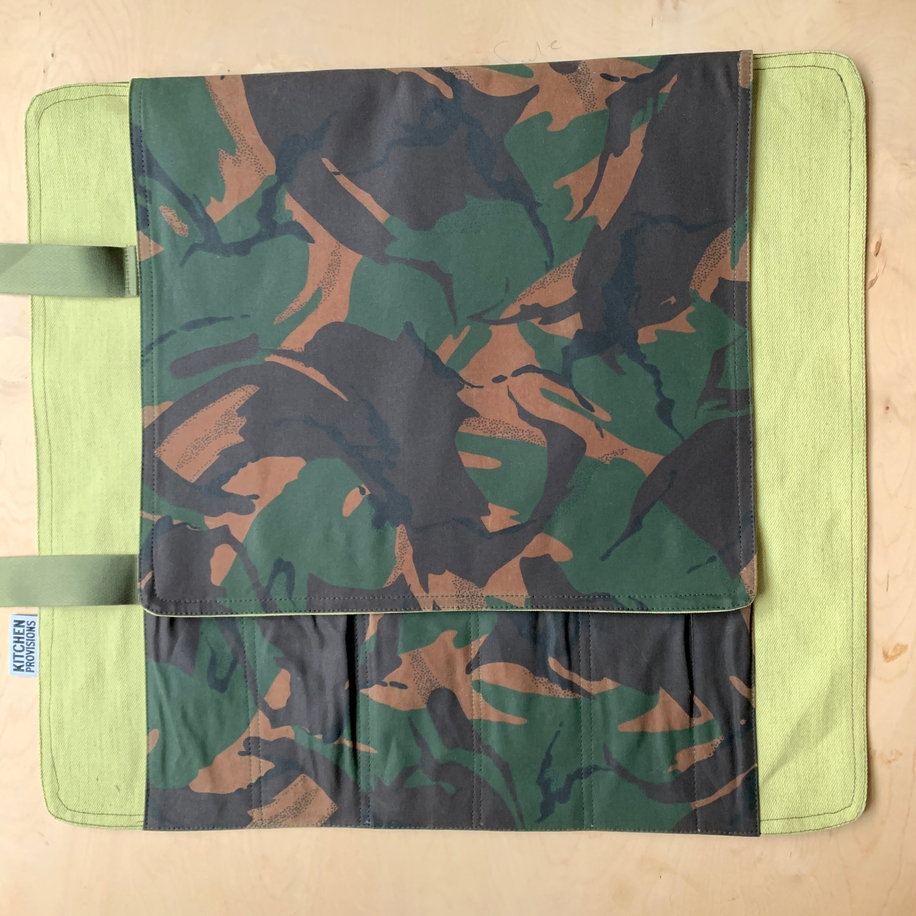 Kitchen Provisions Merch - The Knife Roll - WAX COTTON II - Design H