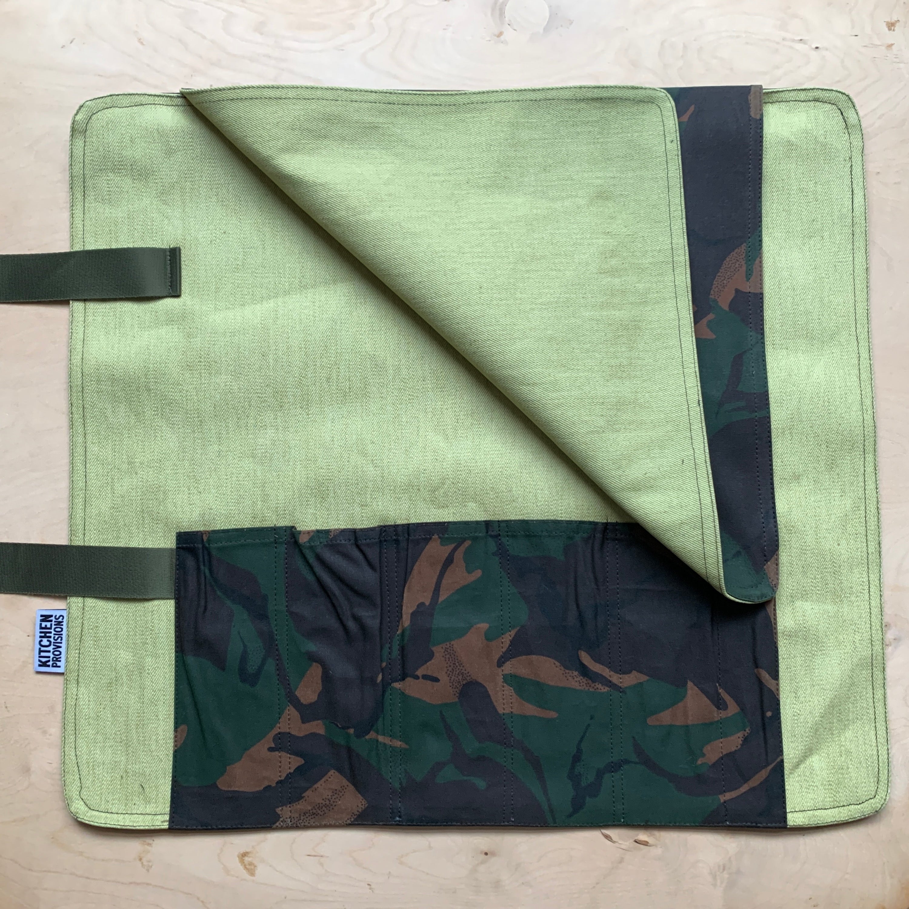 Kitchen Provisions Merch - The Knife Roll - WAX COTTON II - Design H