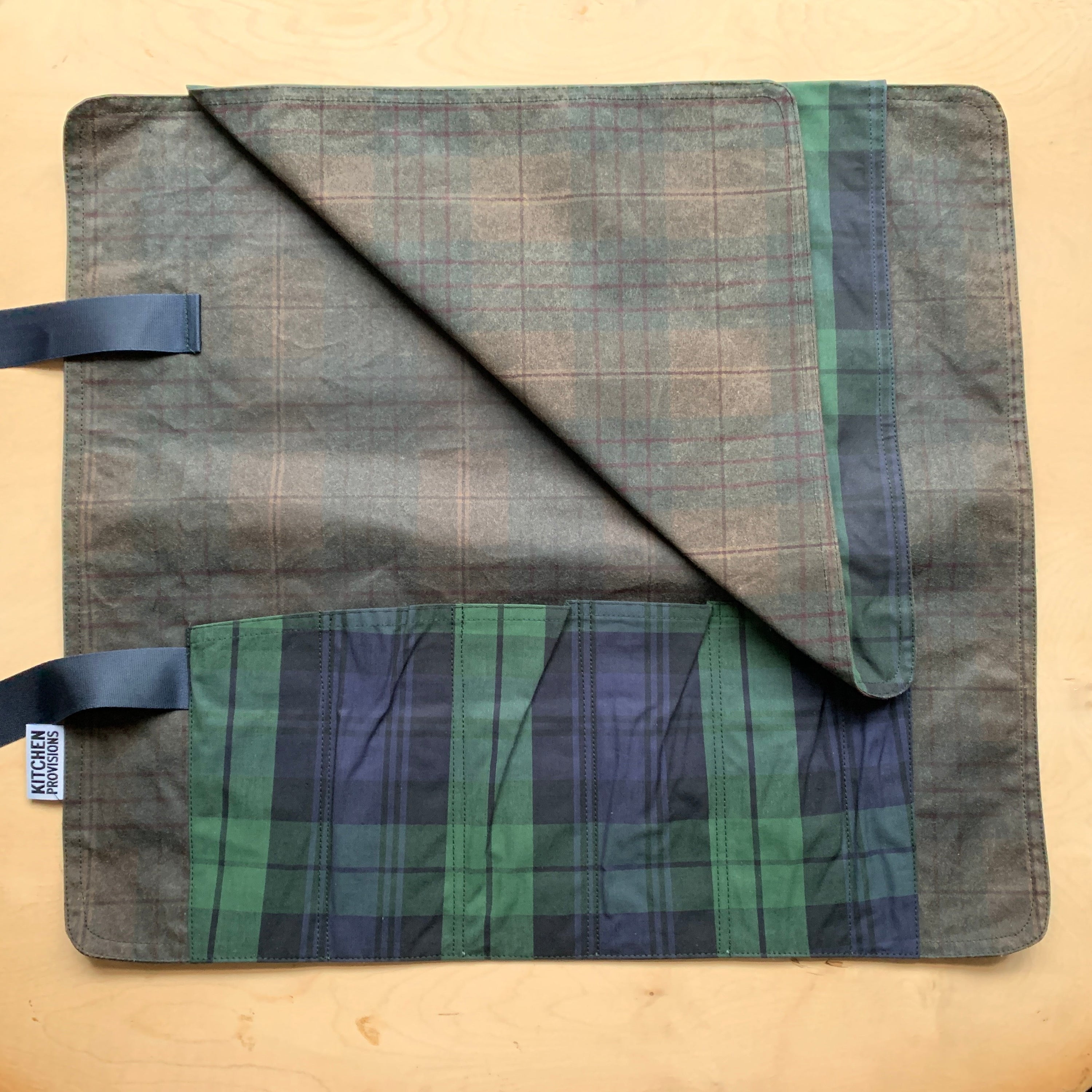 Kitchen Provisions Merch - The Knife Roll - WAX COTTON II - Design G