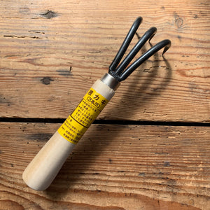 Root hook/rake