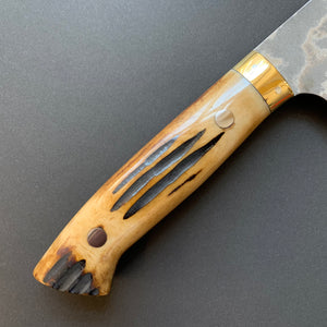 Santoku knife, VG10 Stainless Steel, Damascus finish, Dyed Cow Horn western style handle - Saji