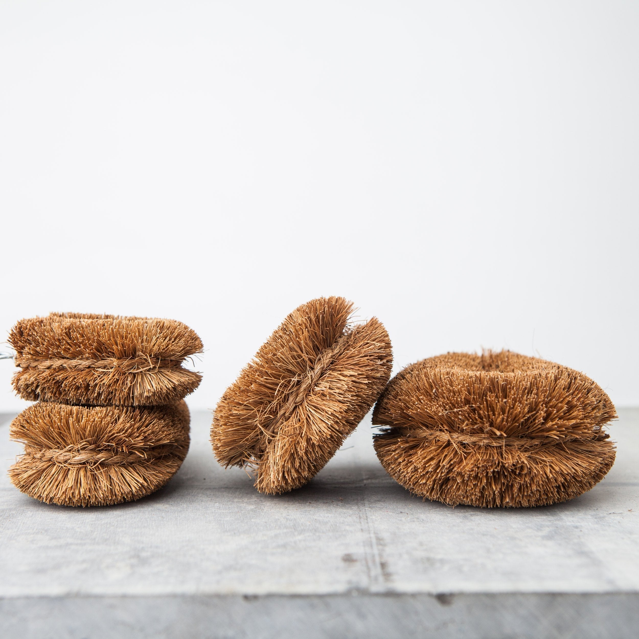 Tawashi vegetable brush - large size - by Lucky Hedgehog