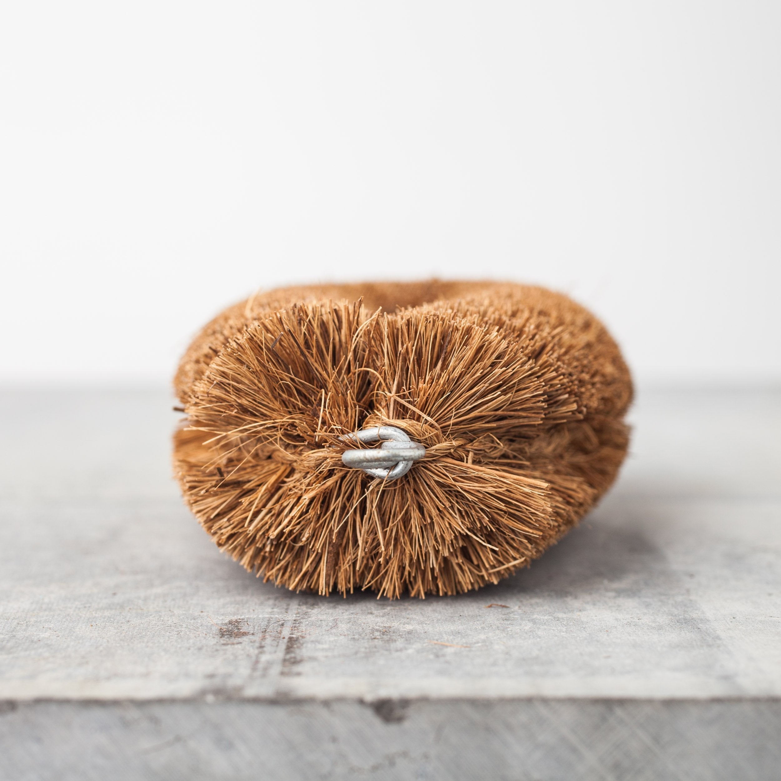 Tawashi vegetable brush - large size - by Lucky Hedgehog