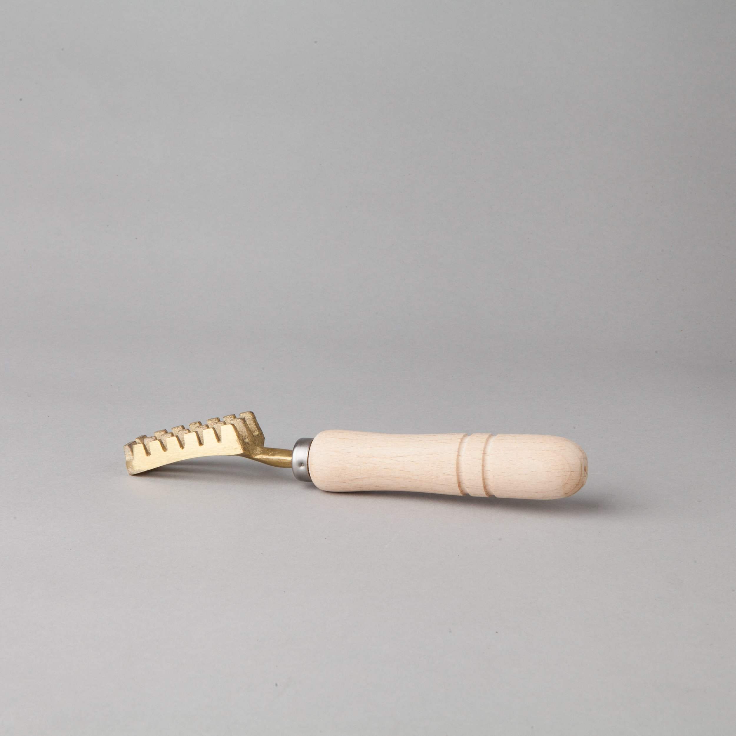 Fish scaler - urokotori - Kitchen Provisions