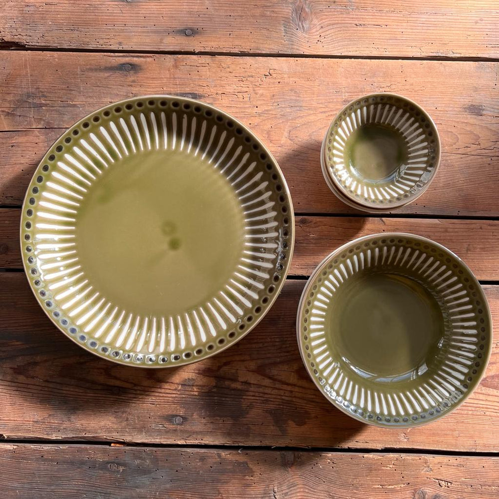 Japanese ceramics -  a set of 2 small sauce bowls  -  Kale