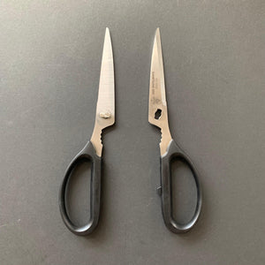 Japanese kitchen scissors - Kanetsune - Kitchen Provisions