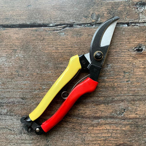 Japanese carbon steel secateurs - Kitchen Provisions